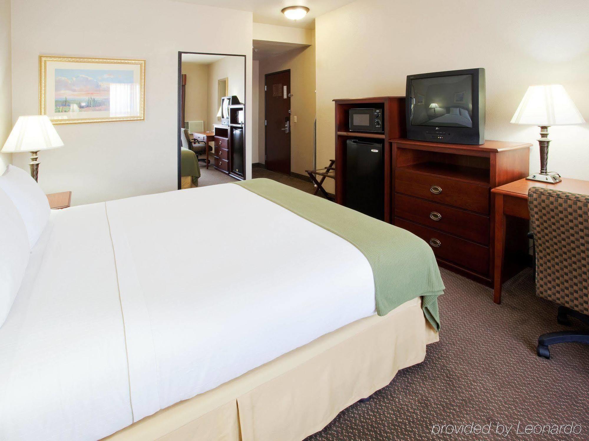 Holiday Inn Express- West Sacramento By Ihg Bilik gambar