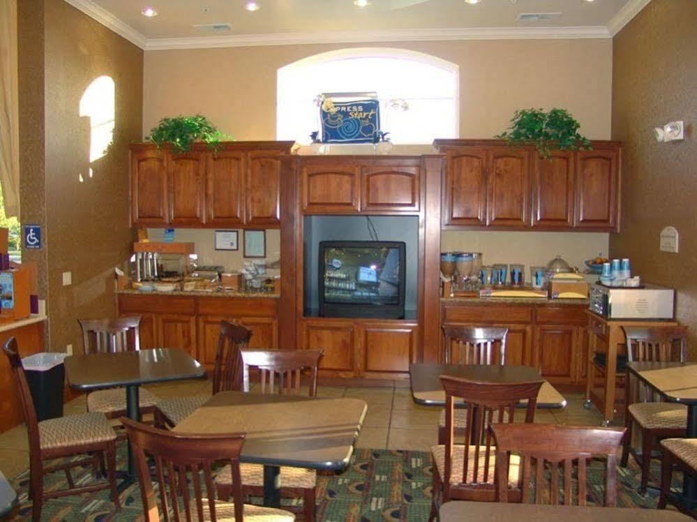 Holiday Inn Express- West Sacramento By Ihg Luaran gambar